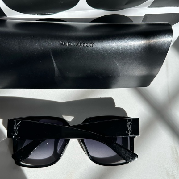 SAINT LAURENT M9 YSL Logo Black Bold Rectangular Unisex Sunglasses - Picture 7 of 9